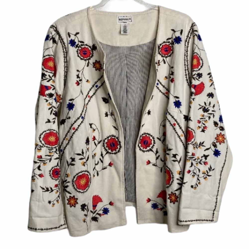 For the Republic woman 1X embroidered jacket